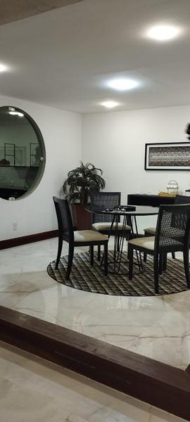 Casa linda com piscina e sauna